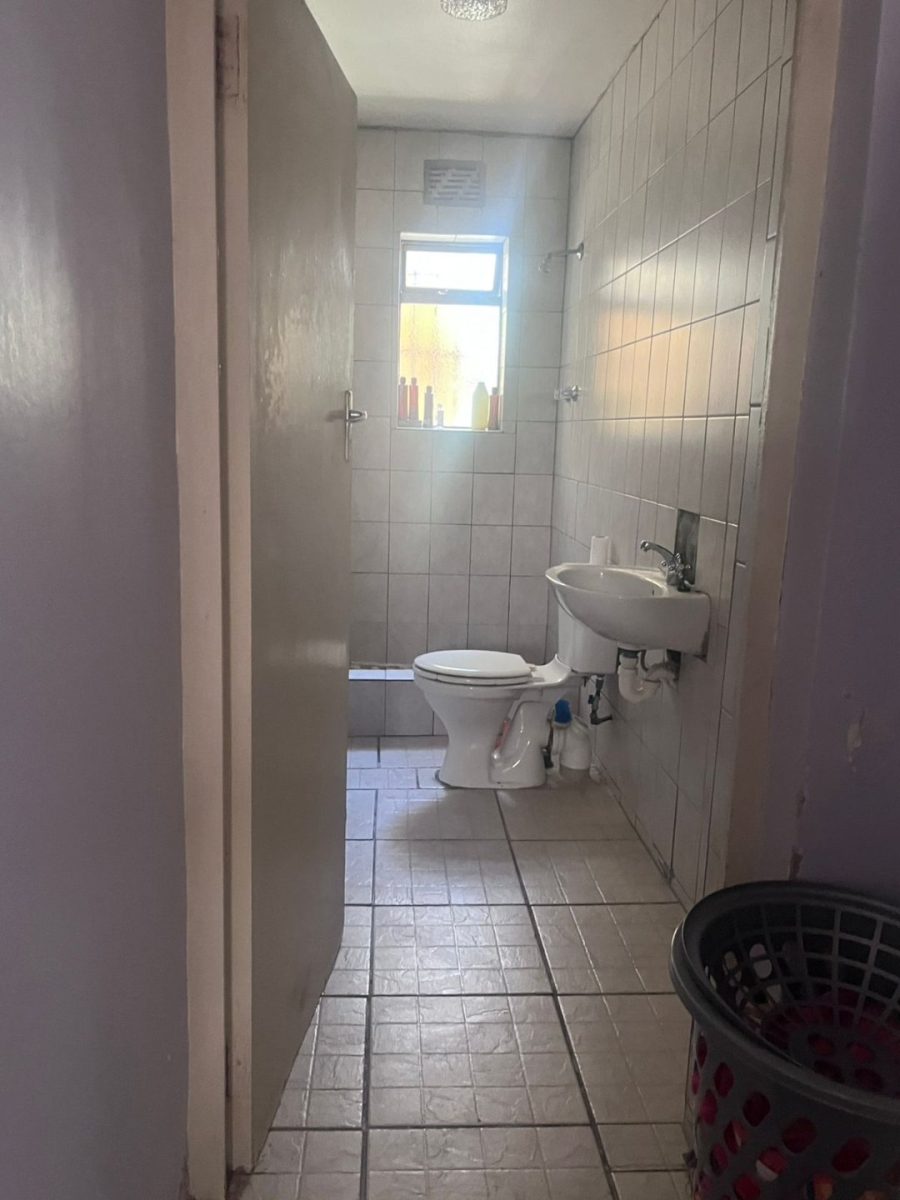 5 Bedroom Property for Sale in Walmer Estate Western Cape